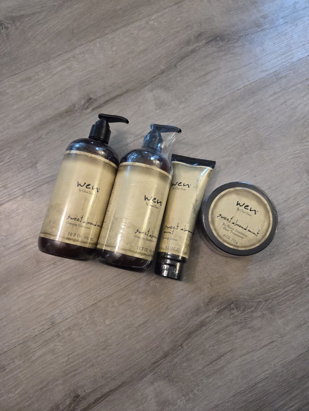 New WEN Sweet Almond Mint Cleansing Conditioner Styling Creme Hair Treatment